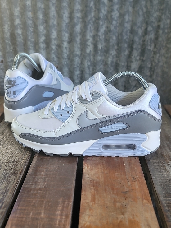Nike Shoes - Nike White Air Max 90 🔥"Cobalt Bliss"🔥 Wmns 8 Great Condition Ships Today